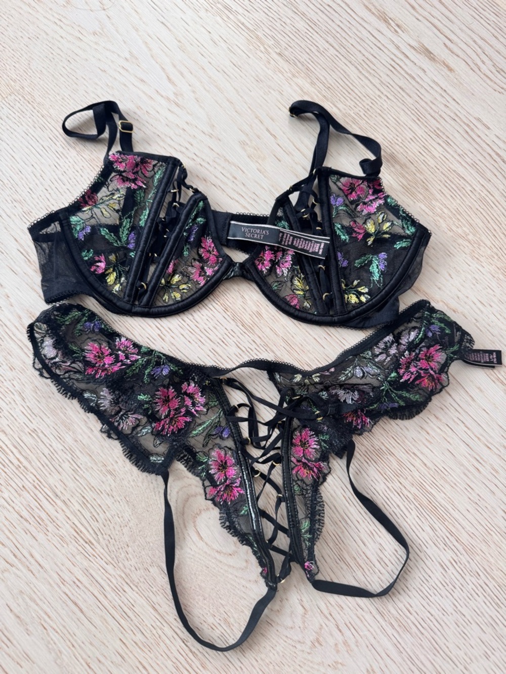 Victoria's Secret Black Sheer Floral Lace Underwire Bra & Lace-Up Thong